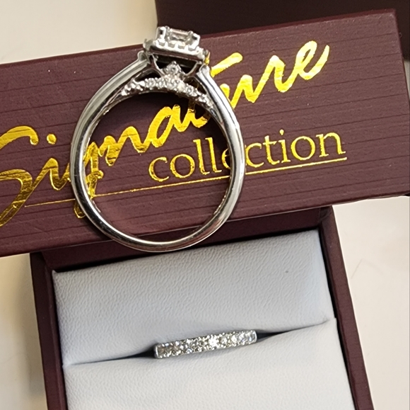 Wedding ring set - Picture 1 of 4